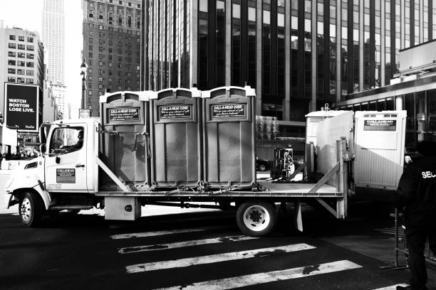 Porta potty delivery and setup in Willmar, MN